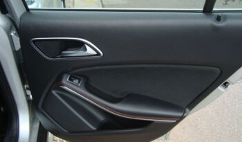 
									2016 Mercedes-Benz GLA 200 Auto full								