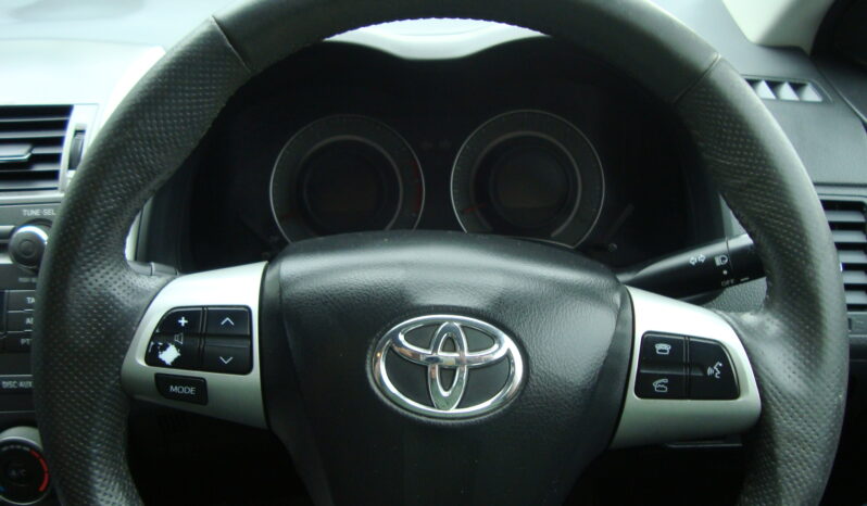 
								2013 Toyota Corolla 1.6 Advanced Auto full									