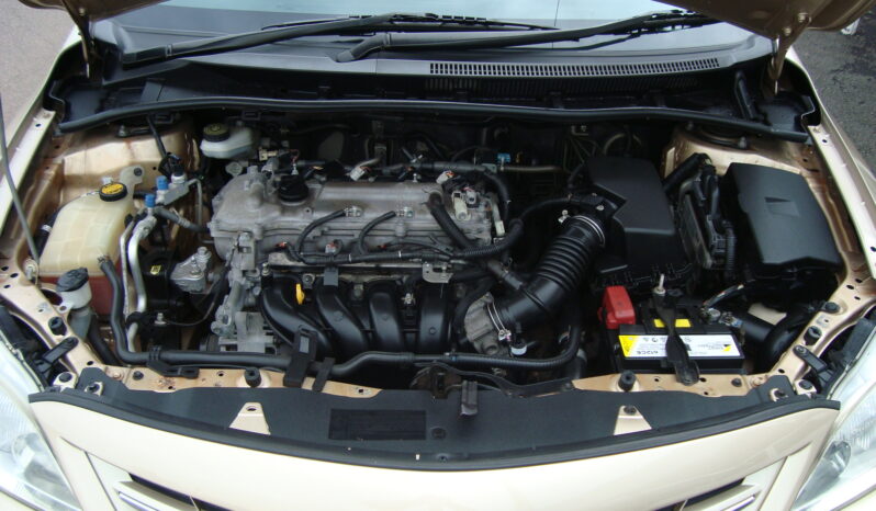 
								2013 Toyota Corolla 1.6 Advanced Auto full									