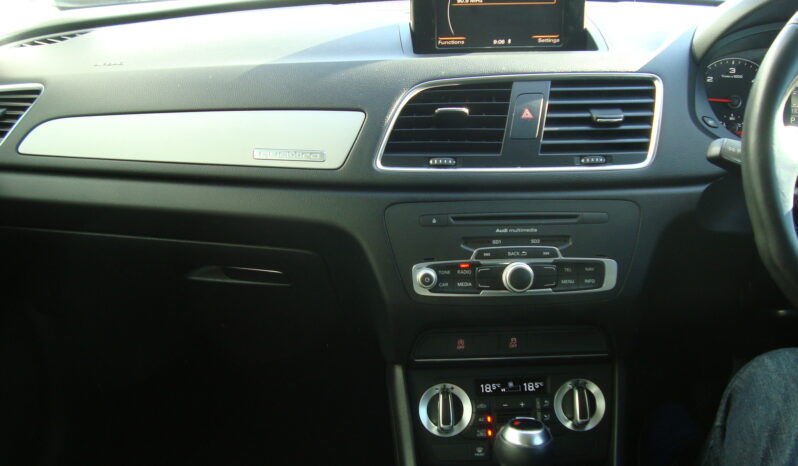 
								2013Audi Q3 2.0 TDi Quattro S-Tronic (130KW) full									