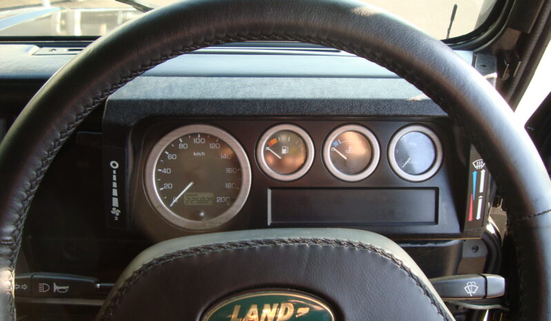 
								2005 Land Rover Defender 90 2.5 TD5 CSW full									