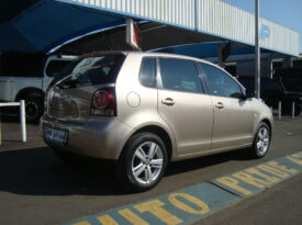 2014 Volkswagen Polo 1.6 Comfortline 5 Door