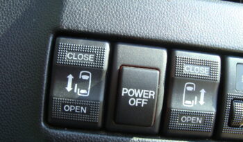 
									2011 Mazda 5 2.0 Individual 6-Speed Manual full								