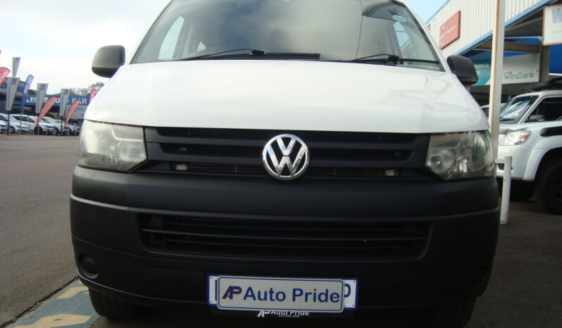 
								2012 Volkswagen T5 Transporter Crew Bus 2.0 TDi (75KW) Manual full									